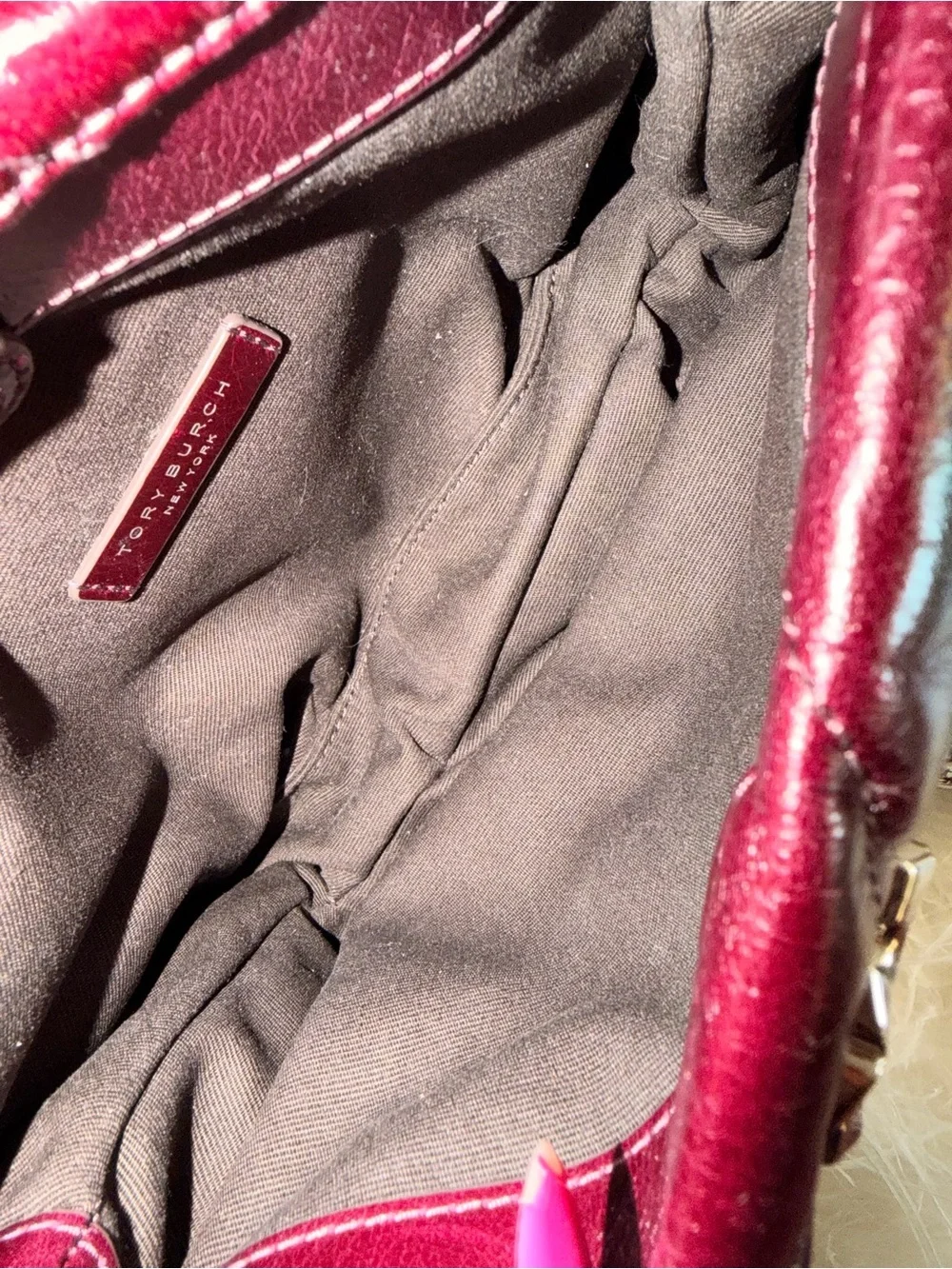 Tory Burch bag excellent